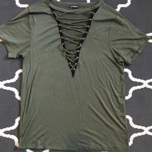 Express hunter green lace up shirt